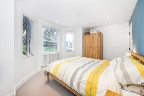 2 bedroom apartment for sale, Thicket Road, Anerley, London, SE20