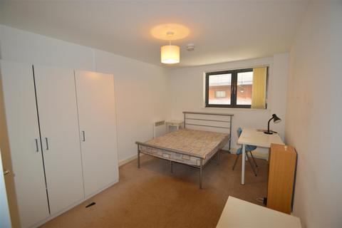 2 bedroom flat to rent, Life Building, Hulme M15