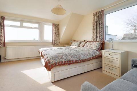155 Clevedon Road, Tickenham, Clevedon, BS21 6RG