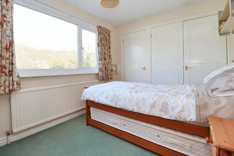 155 Clevedon Road, Tickenham, Clevedon, BS21 6RG