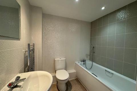 2 bedroom flat for sale, Wokingham,  Berkshire,  RG40