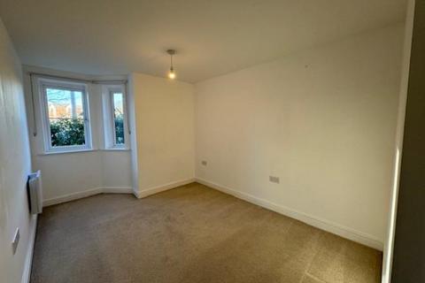 2 bedroom flat for sale, Wokingham,  Berkshire,  RG40