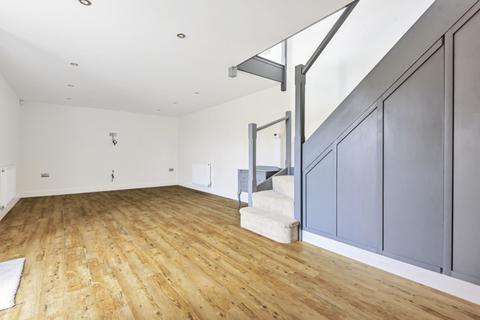 2 bedroom barn conversion for sale, Walcot Bank, Tattershall Bridge, Lincoln, Lincolnshire, LN4