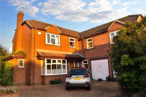 5 bedroom detached house for sale, Evertons Close, Worcestershire WR9