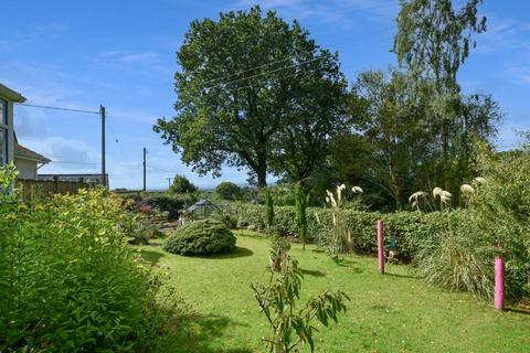 4 bedroom detached bungalow for sale, Blackborough, Cullompton