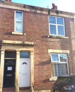 2 bedroom apartment to rent, Clavering Street, Wallsend, NE28