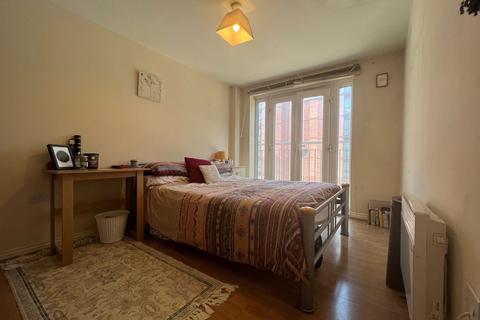 2 bedroom flat for sale, 16 Middlewood Street , Salford M5