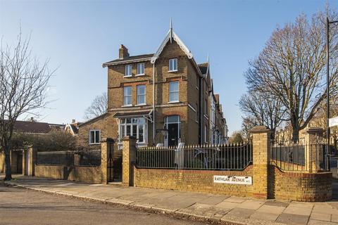 2 bedroom flat to rent, Churchfield Road, Ealing, W13