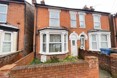 3 bedroom semi-detached house for sale, Faraday Road, Ipswich IP4