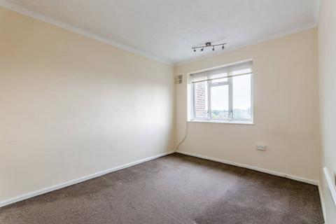 2 bedroom maisonette for sale, Carnbrook Road, Blackheath, London, SE3