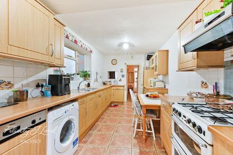 43 Tudor Road, London, E9 7SN