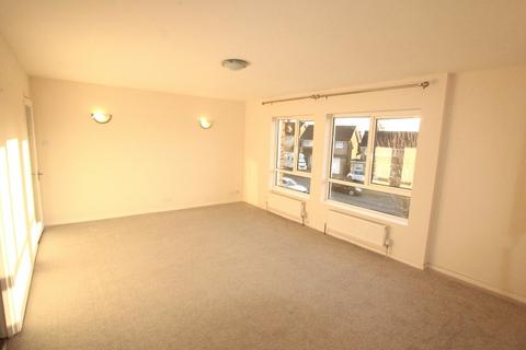 3 bedroom apartment for sale, Upper Hitch, Watford WD19