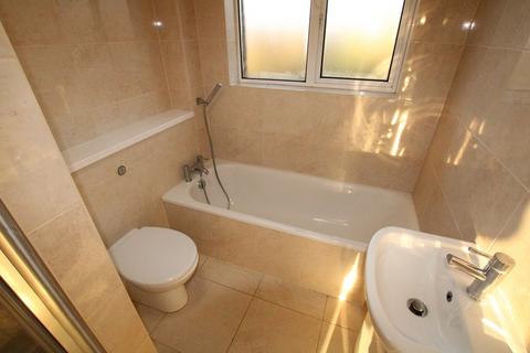 19, Kimblewick Upper Hitch, Watford, WD19 5AL
