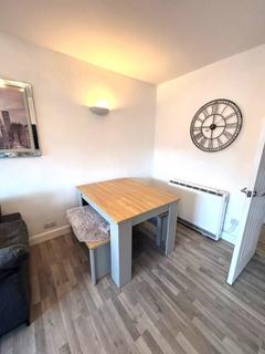 undefined, London Road, Glasgow, G40