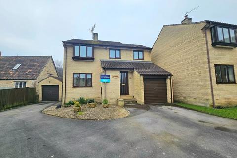 14 Blackwells, Woodmancote, Dursley, GL11 4BG