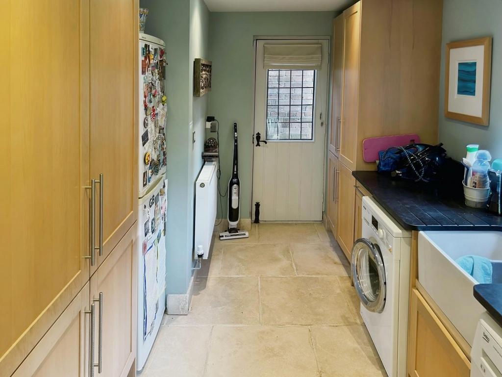 Utility Room.jpg