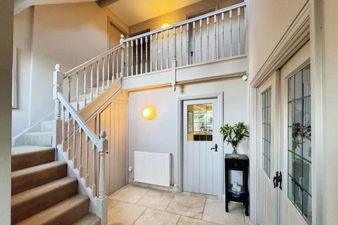 New Mill House High Street, Barford, Warwick, CV35 8BU
