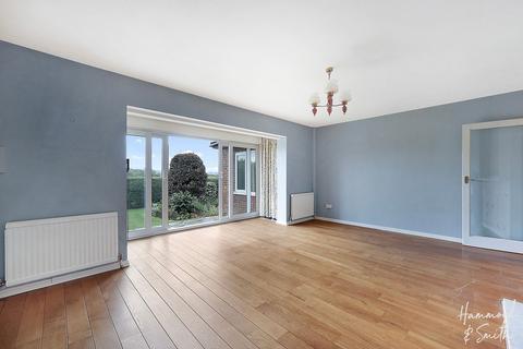 3 bedroom detached bungalow for sale, The Orchards, Epping CM16