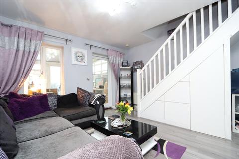 2 bedroom semi-detached house for sale, Poppy Avenue, Broughton, Milton Keynes, Bucks, MK10