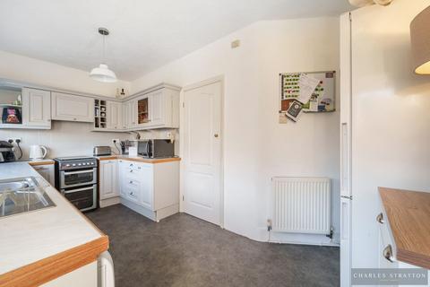 2 bedroom terraced house for sale, Northumberland Avenue, Hornchurch