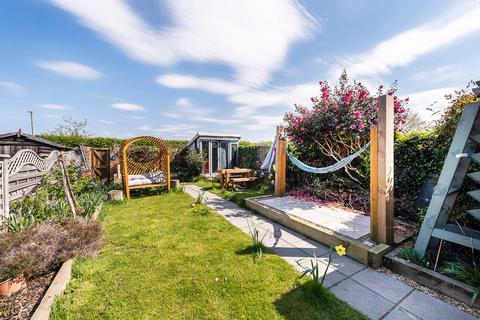 102 Swanton Road, Erith, DA8 1LR