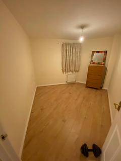 2 bedroom flat to rent, 1, Symphony Close, Edgware, HA8