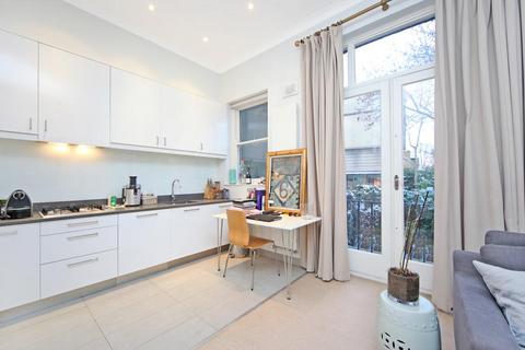 2 bedroom apartment for sale, London W11