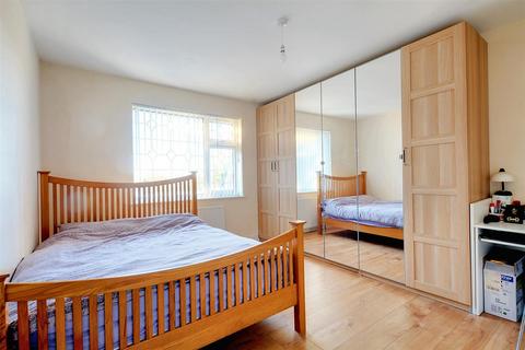 3 bedroom detached house for sale, Retford Road, Sherwood, Nottingham