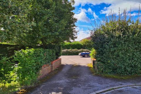 undefined, Testbourne Close, Totton SO40