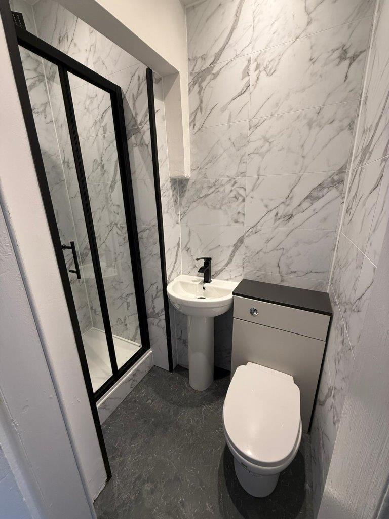 28 Gardners Crescent Marketing pictures (13)