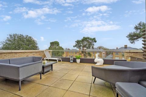 2 bedroom penthouse for sale, Daffodil Crescent, Hertfordshire EN4