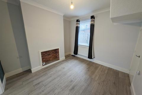 2 bedroom terraced house to rent, Bedford Street, Darlington