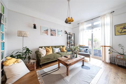 4 Bellevue Road, London, W13 8DE