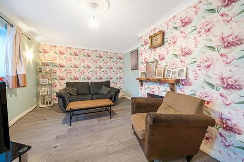 3 bedroom end of terrace house for sale, Slough,  SL2,  SL2