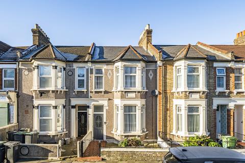 3 bedroom terraced house for sale, Laleham Road, London