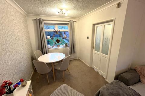 2 bedroom end of terrace house for sale, Earls Drive, Newcastle