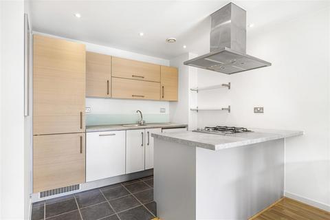 1 bedroom flat to rent, Kira Building, Bow Road, Bow E3