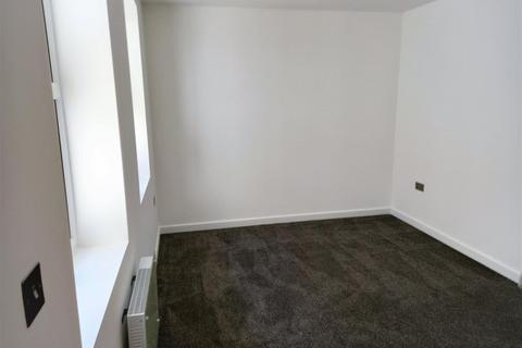 2 bedroom flat to rent, Hampstead Road, Dorking