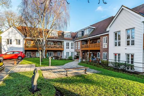 1 bedroom apartment for sale, Mickleham Gardens, Cheam Village