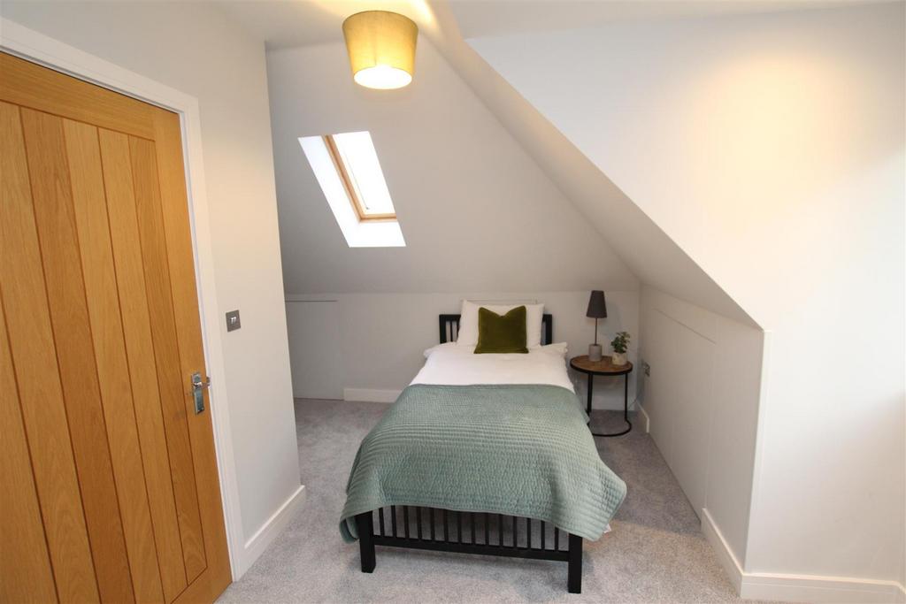 Bedroom 4
