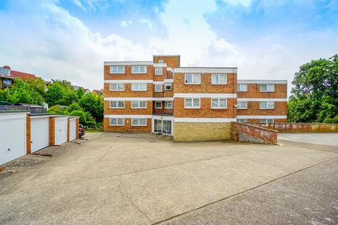 3 bedroom apartment for sale, Linton Road, Hastings