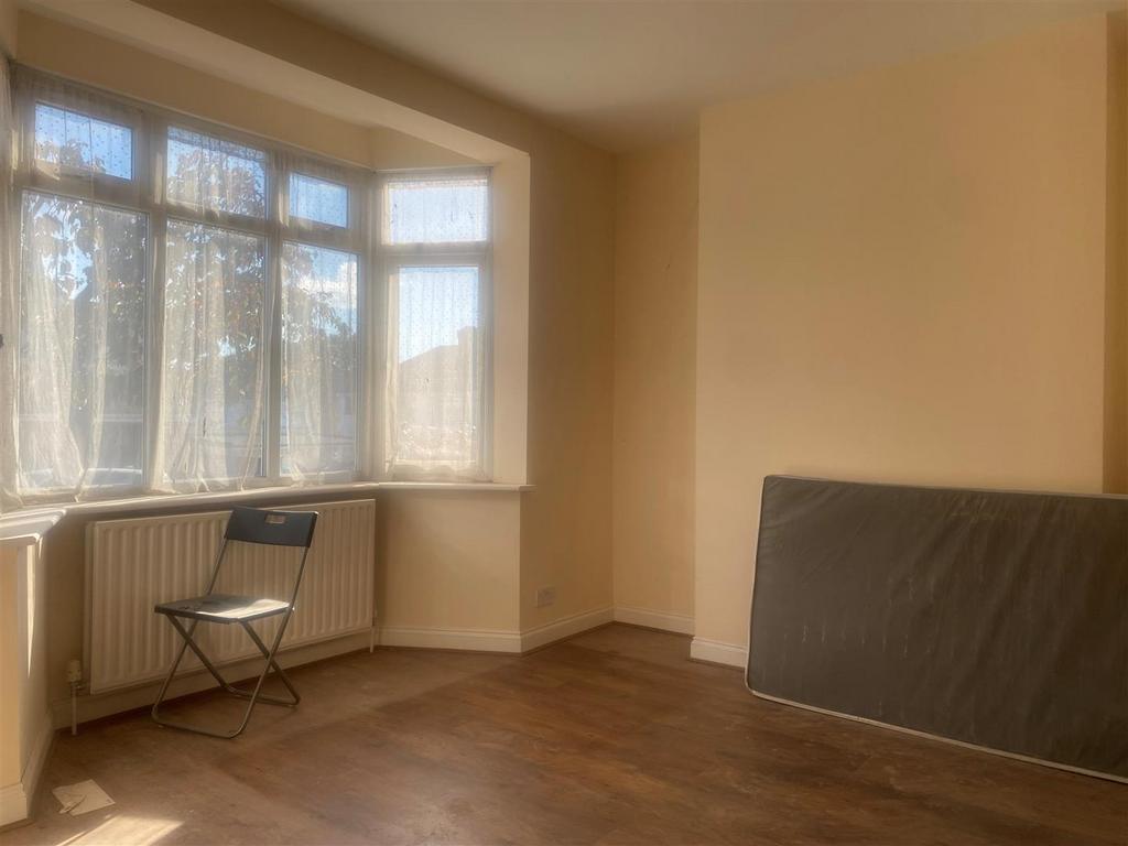 Bedroom.jpg