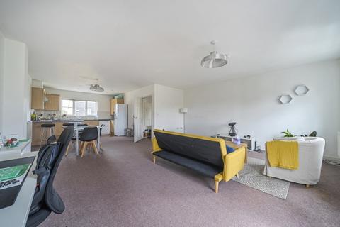 2 bedroom apartment to rent, 108 Chandler Way Peckham SE15