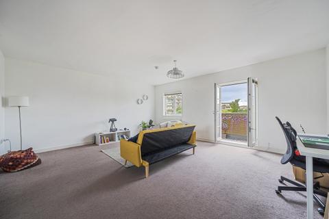 2 bedroom apartment to rent, 108 Chandler Way Peckham SE15