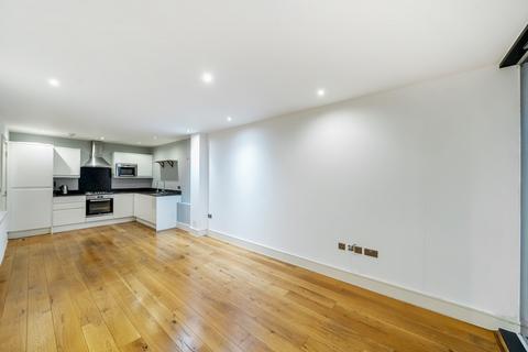 2 bedroom flat to rent, Greenwich High Road Greenwich SE10