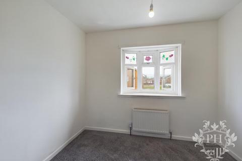 3 bedroom terraced house to rent, Burwell Road, Middlesbrough