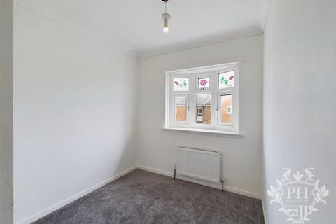 3 bedroom terraced house to rent, Burwell Road, Middlesbrough