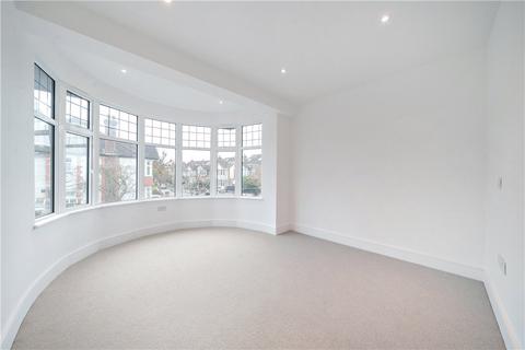 2 bedroom apartment for sale, Kingsbridge Avenue, London