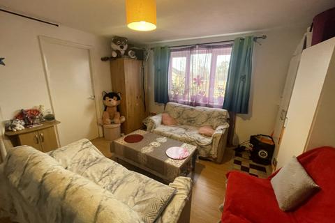 41 Richens Close, Hounslow, TW3 1PL