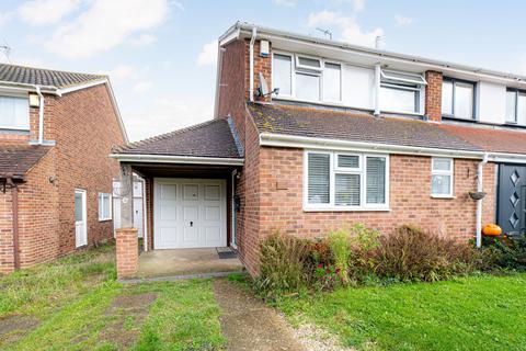 3 bedroom semi-detached house for sale, Roper Road, Teynham, ME9